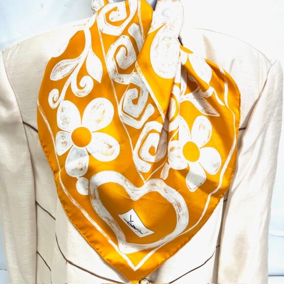 Yves Saint Laurent YSL 100% Silk Satin Scarf 34" White Shamrock Pumkin Color (60 - Picture 11 of 13